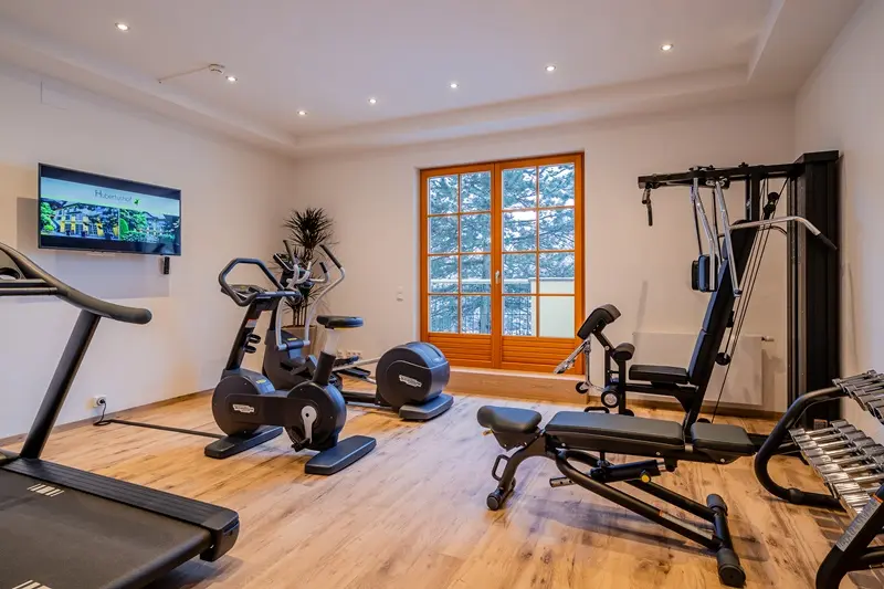Fitnessraum Hotel Hubertushof Anif